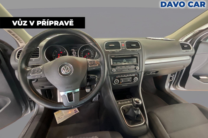 Volkswagen Golf 2,0 TDI 103kW Style Serv.Kniha