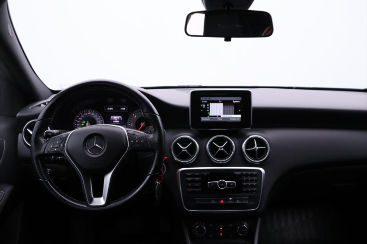 Mercedes-Benz Třídy A 2,1 200CDI 100kW Aut. Kůže