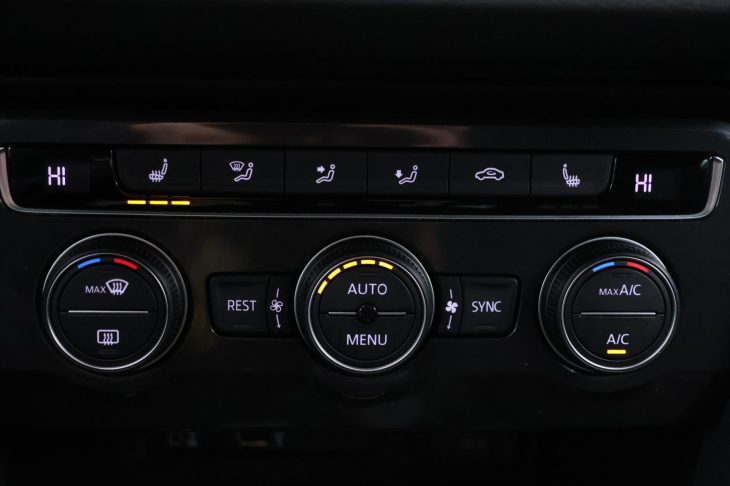 Volkswagen Tiguan 1,4 TSI 110kW LED Virtual Sound