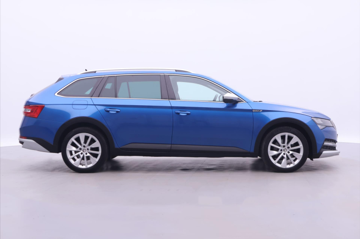 Škoda Superb 2,0 TDI DSG 4x4 CZ Scout DPH