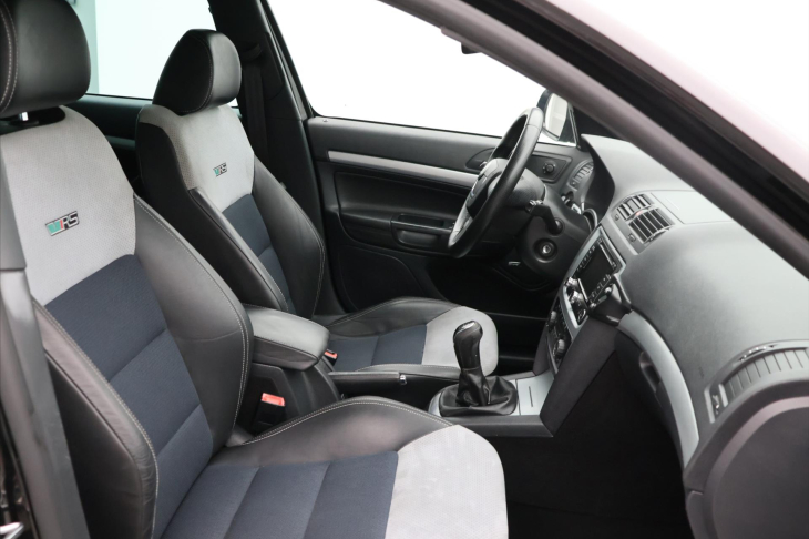 Škoda Octavia 2,0 TDI RS 125kW Xenon