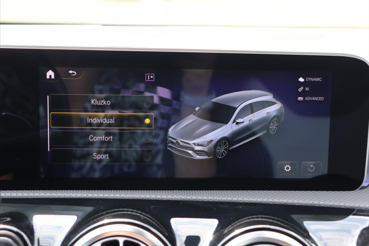 Mercedes-Benz CLA 2,0 35 AMG 225kW 4Matic DPH CZ