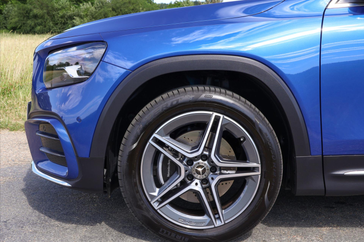 Mercedes-Benz GLB 2,0 200d 4Matic AMG Premium