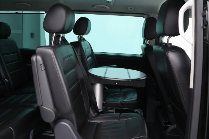 Volkswagen Multivan 2,0 TDI 150kW Highline LED