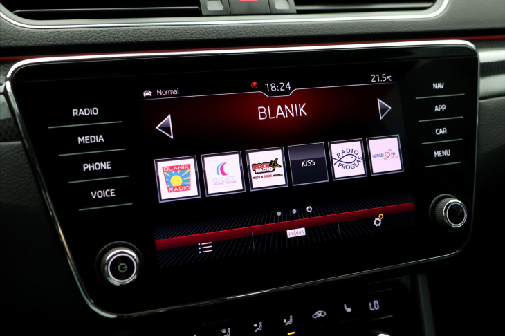 Škoda Superb 2,0 TDI DSG 4x4 Sportline