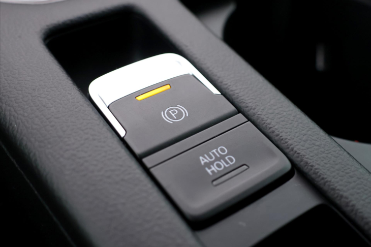 Volkswagen Arteon 2,0 TDI 176kW 4x4 R-Line CZ