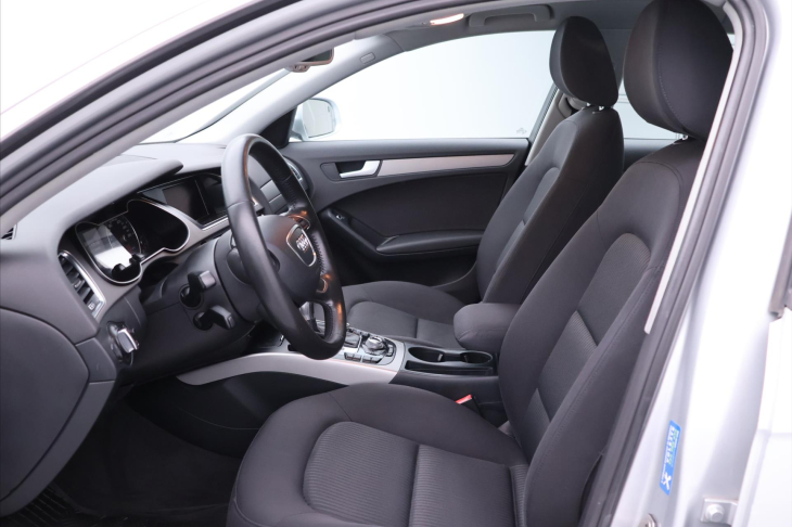 Audi A4 2,0 TDI 105kW Aut. CZ Klima
