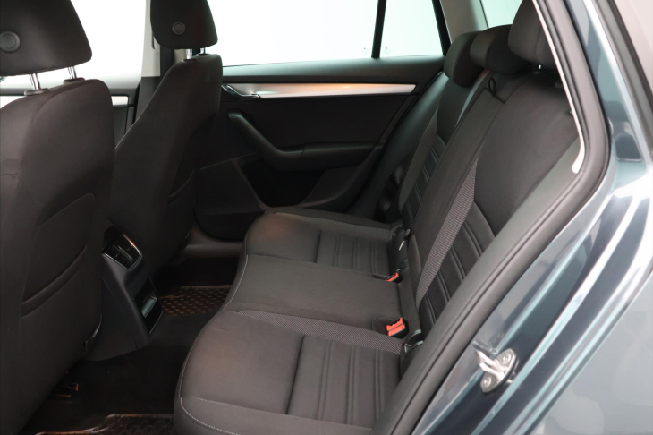 Škoda Octavia 1,6 TDI 85kW Ambition