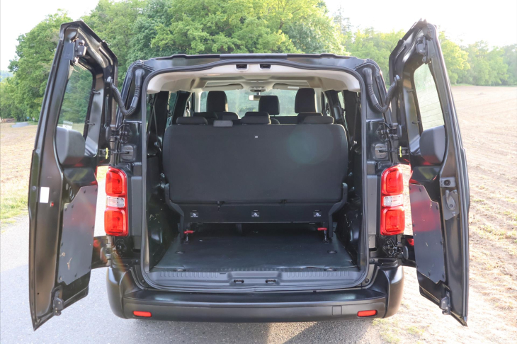 Peugeot Expert 1,5 HDI Klima 9-Míst Long DPH