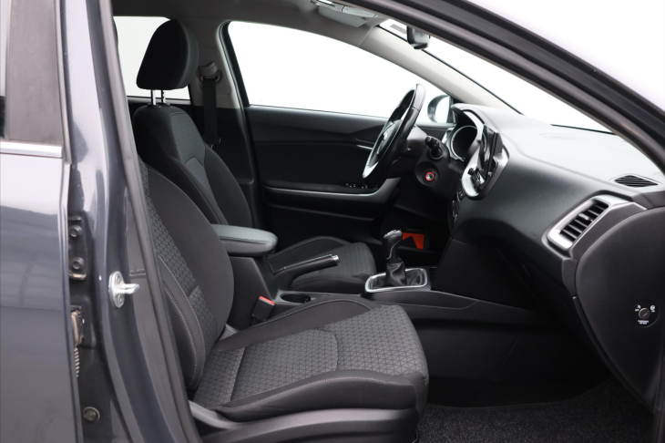 Kia Ceed 1,4 T-GDI Fresh CZ