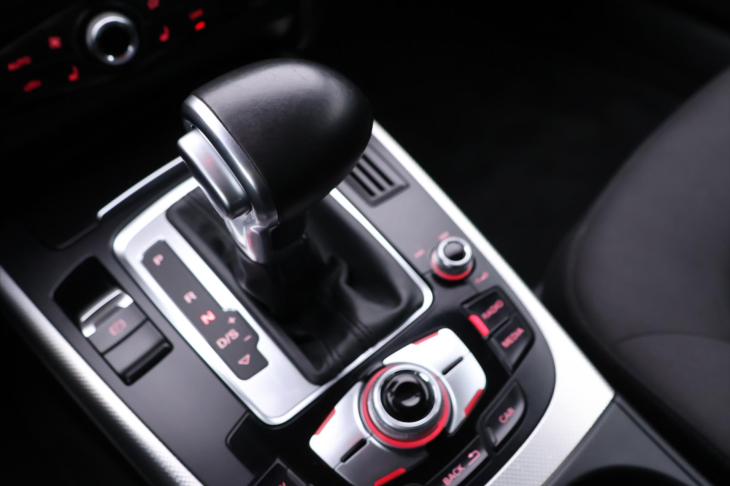 Audi A5 2,0 TDI 140kW Aut. Navi CZ DPH