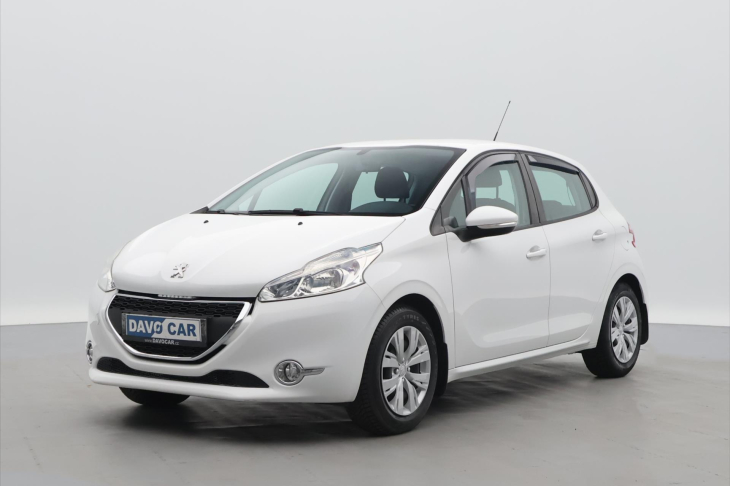 Peugeot 208 1,0 i 50kW Klimatizace