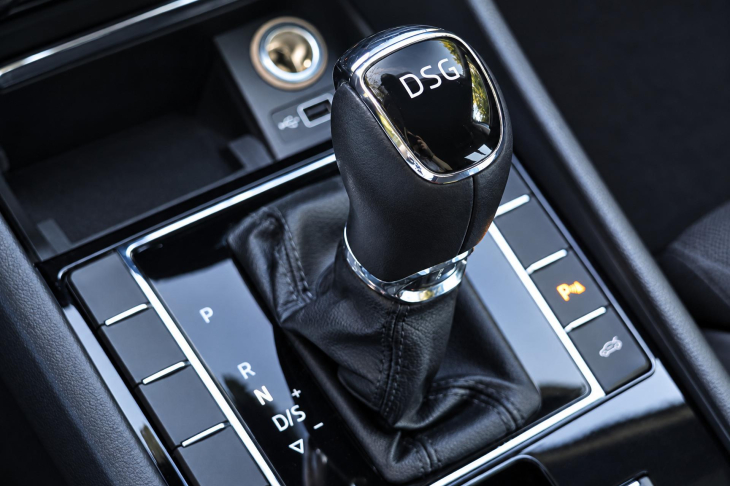 Škoda Superb 2,0 TDI DSG 110kW Style Navi