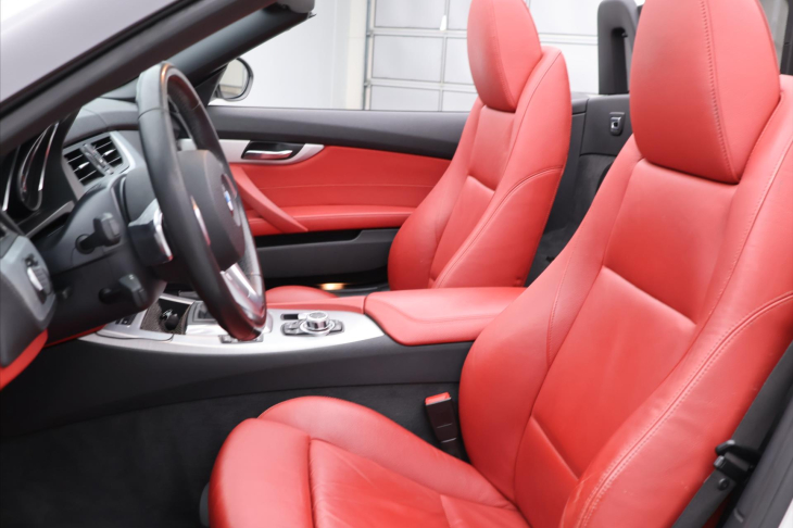 BMW Z4 3,0 i 225kW sDrive 35i CZ