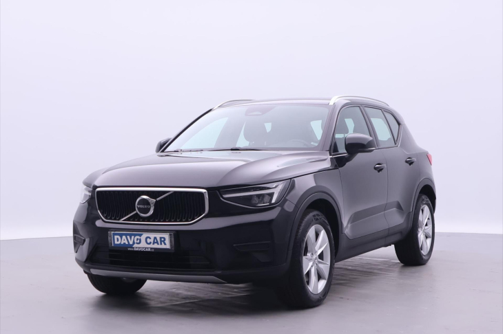 Volvo XC40 2,0 B3 120kW Core DCT CZ Záruka