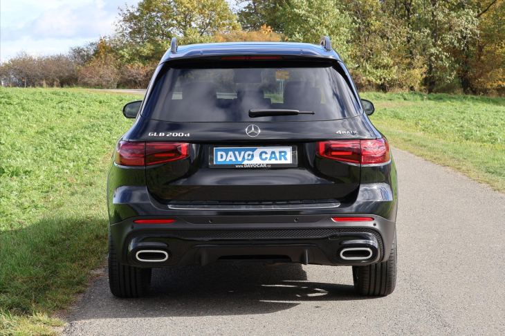 Mercedes-Benz GLB 2,0 200d 4MATIC AMG Premium +