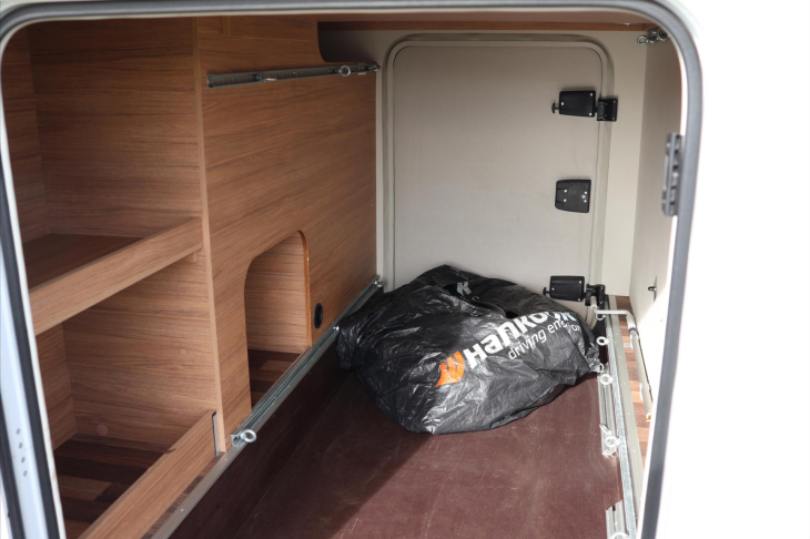 Weinsberg CaraCompact 2,3 Pepper CZ Navi 1.Majitel