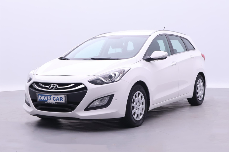 Hyundai i30 1,6 CRDi 81 kW Tažné Aut.klima
