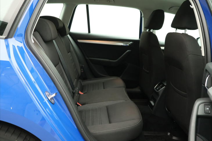 Škoda Octavia 1.6 TDI 85kW Ambition CZ
