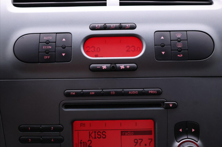 Seat Leon 2,0 TDI 103kW Stylance CZ