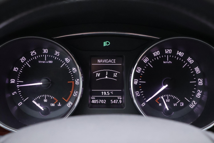 Škoda Superb 2,0 TDI 125KW 4x4 Exklusive CZ