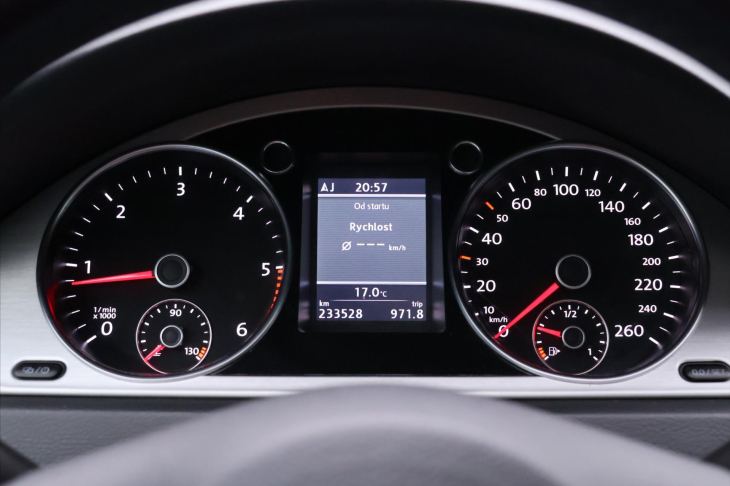 Volkswagen Passat 1,6 TDI Highline Xenon