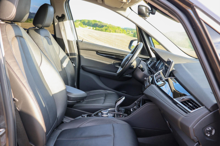BMW Řada 2 1,5 216d Automat CZ Kůže LED