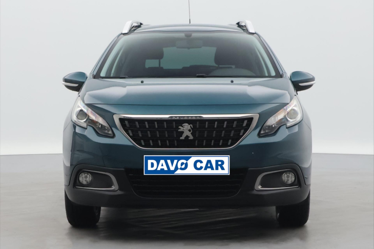 Peugeot 2008 1,2 81 kW klimatizace CZ