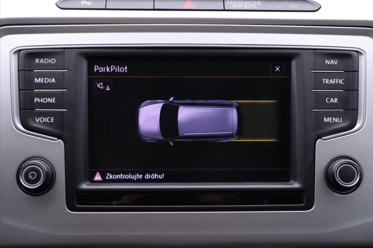 Volkswagen Passat 2,0 TDI 110kW DSG Comfort Navi
