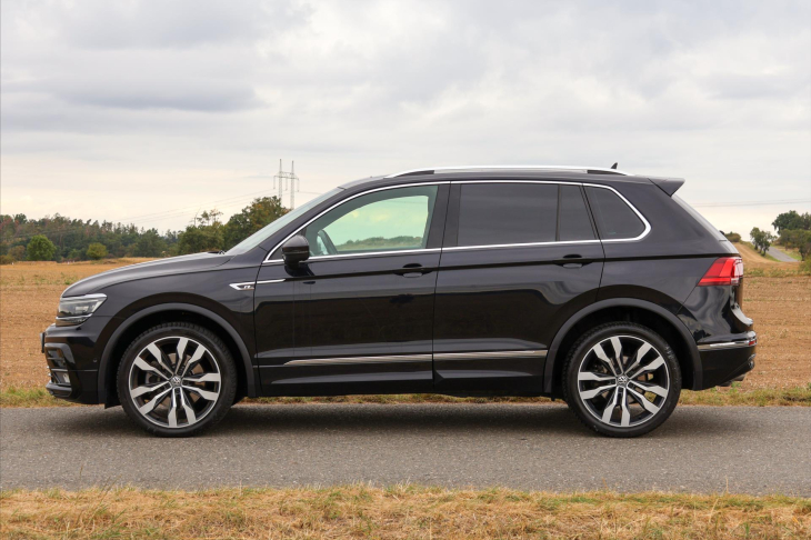 Volkswagen Tiguan 2,0 TDI DSG 4x4 CZ DPH R-Line