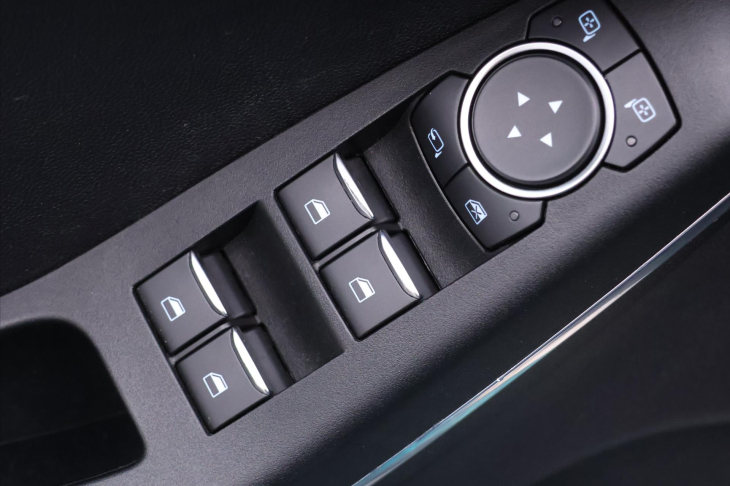 Ford Fiesta 1,0 EB 74kW Titanium Active