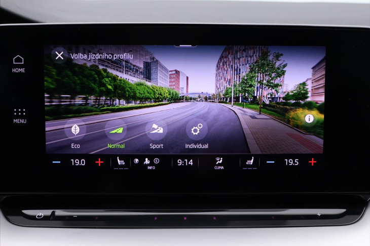 Škoda Octavia 2,0 TDI 110kW DSG Clever DPH