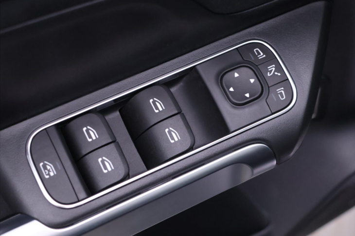 Mercedes-Benz GLB 2,0 200d 4Matic AMG Premium