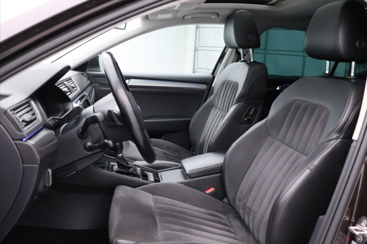 Škoda Superb 2.0 TDI 140kW 4x4 Style CZ