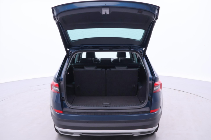 Škoda Kodiaq 2,0 TDI DSG 4x4 7-Míst Scout