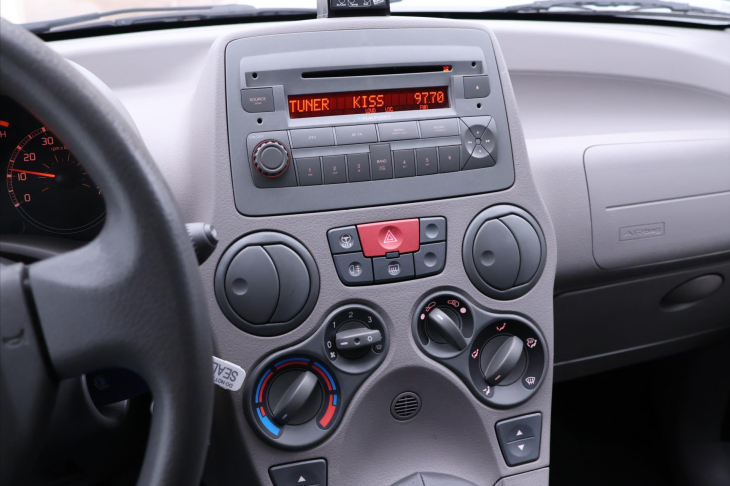 Fiat Panda 1,2 i 44kW 4x4 Klima