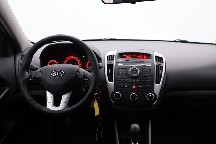 Kia Ceed 1,4 CVVT 77kW Klima CZ