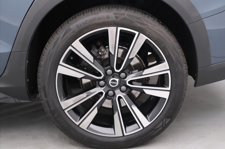 Volvo V60 2,0 145kW D4 4x4 DPH Cross Country