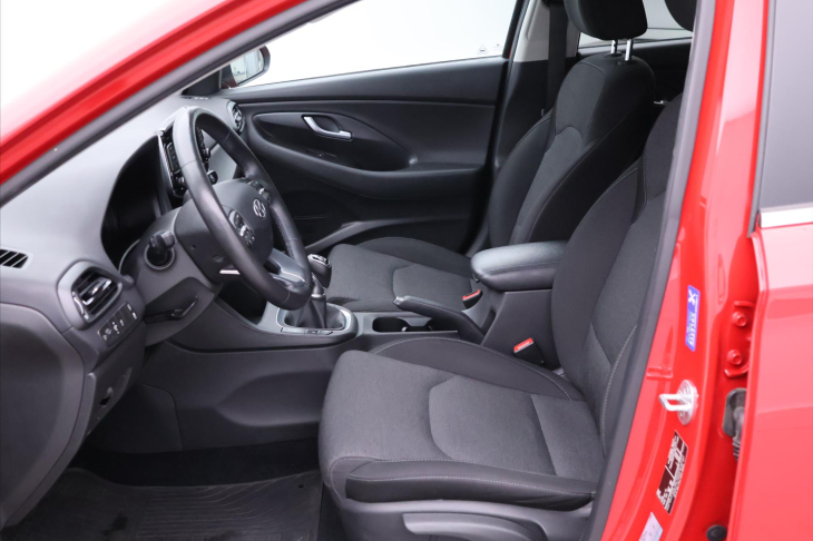 Hyundai i30 1,5 CVVT 80kW CZ 1.Maj DPH