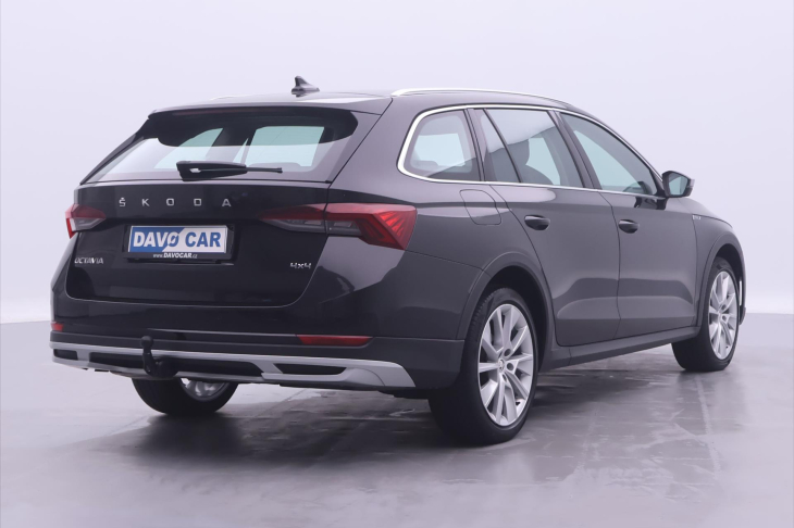 Škoda Octavia 2,0 TDI Scout 4x4 DSG DPH