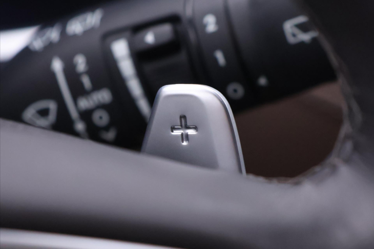 Hyundai Santa Fe 2,2 CRDI 142kW 4WD DCT Style