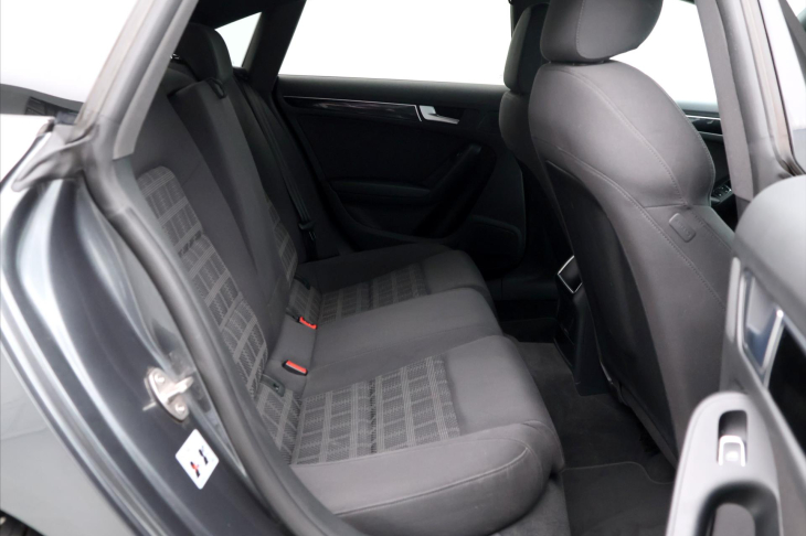 Audi A5 2,0 TFSI 169kW S-Line Xenon