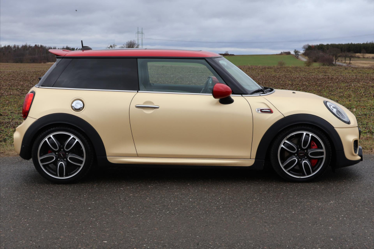Mini Cooper 2,0 JCW 170kW H&K Chilli 1.Maj