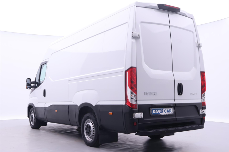 Iveco Daily 2,3 115kW L2H2 DPH