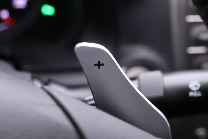 Lexus IS 250 2,5 i 153kW V6 Automat Kůže