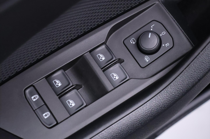 Škoda Octavia 2,0 TDI Scout 4x4 DSG DPH