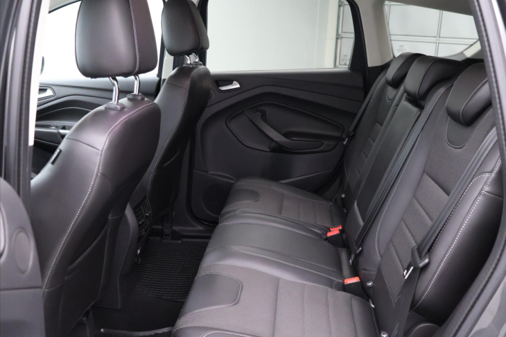 Ford Kuga 1,5 EcoBoost Titanium