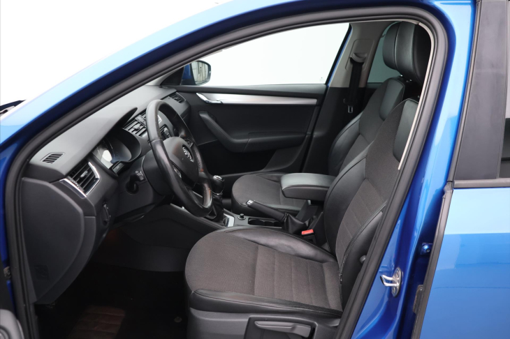 Škoda Octavia 1,4 TSI 103kW Elegance Xenon