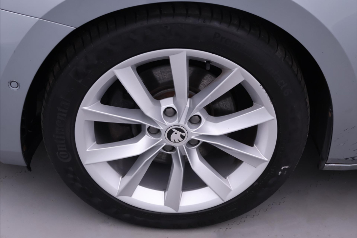 Škoda Superb 2,0 TDI 140kW DSG Style Plus