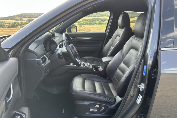 Mazda CX-5 2,5 SkyActiv AWD Sports-Line DPH